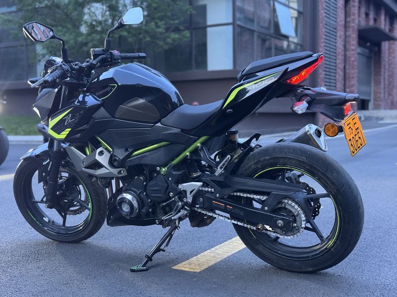 二手川崎Z400