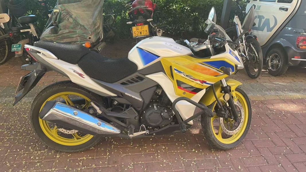 二手力帆KPR LF150-10P 赛车贴花版