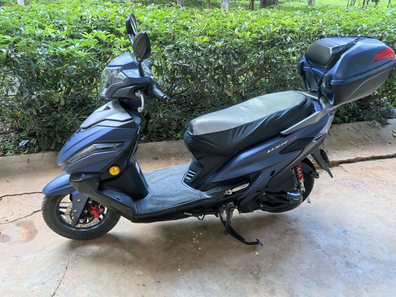 二手豪爵USR125 