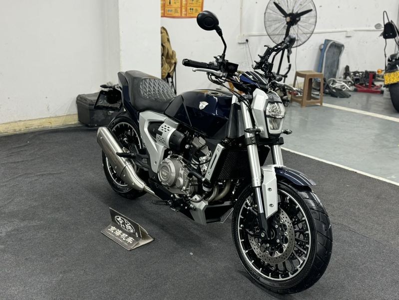 二手香帅翔龙 JSX500i
