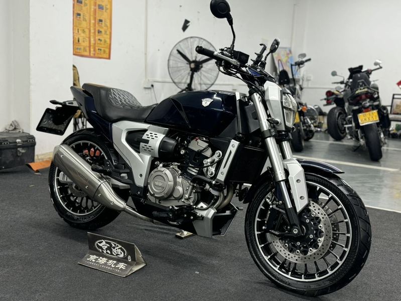 二手香帅翔龙 JSX500i