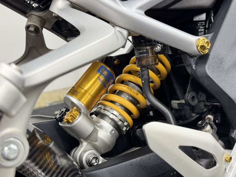 二手凯旋Speed Triple 1200 RS