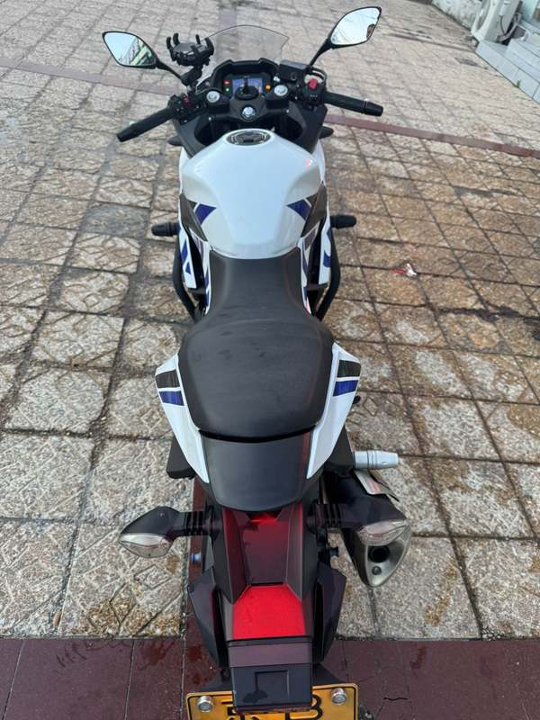 二手豪爵铃木GSX250R