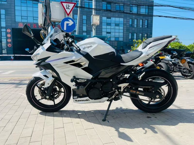 二手川崎Ninja 400