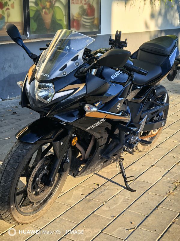 二手豪爵铃木GSX250R