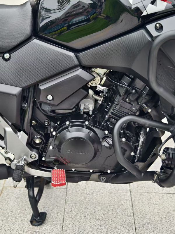 二手豪爵铃木DL250