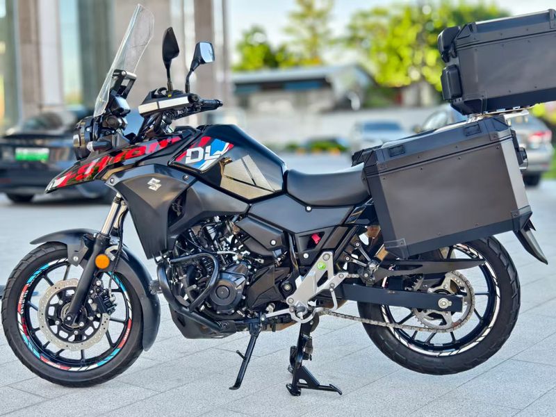 二手豪爵铃木DL250