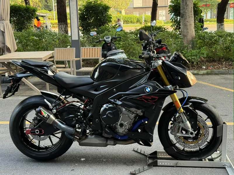二手宝马S 1000 R