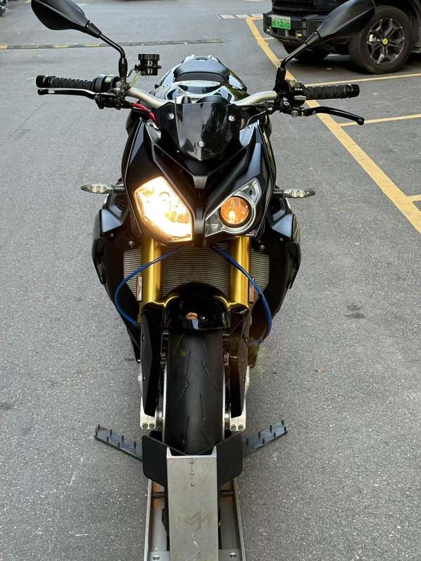 二手宝马S 1000 R
