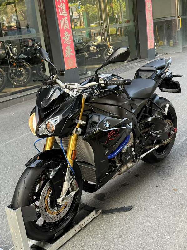 二手宝马S 1000 R