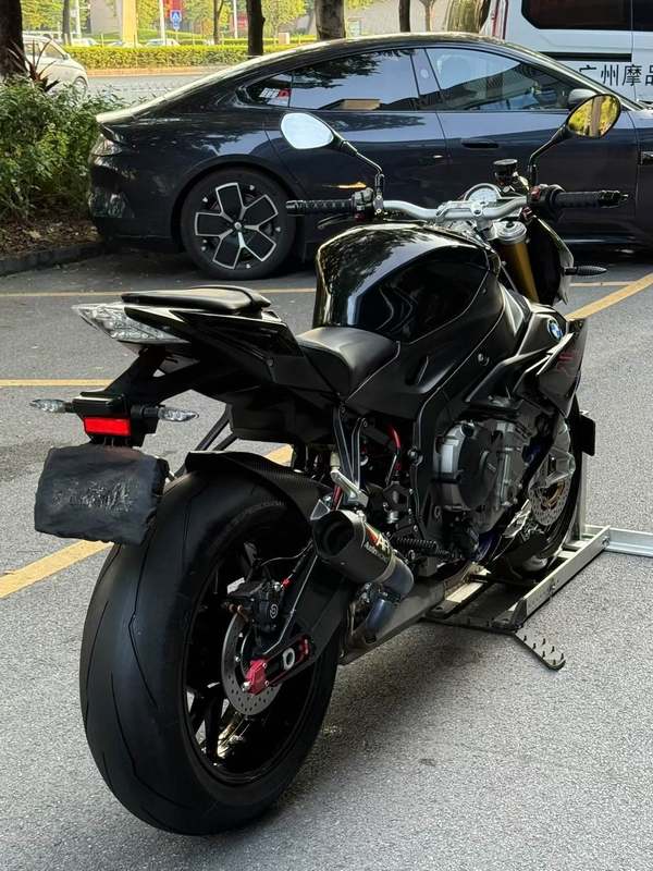 二手宝马S 1000 R