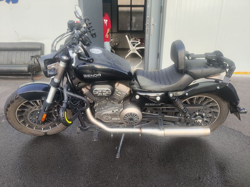 二手奔达Rock300 灰石