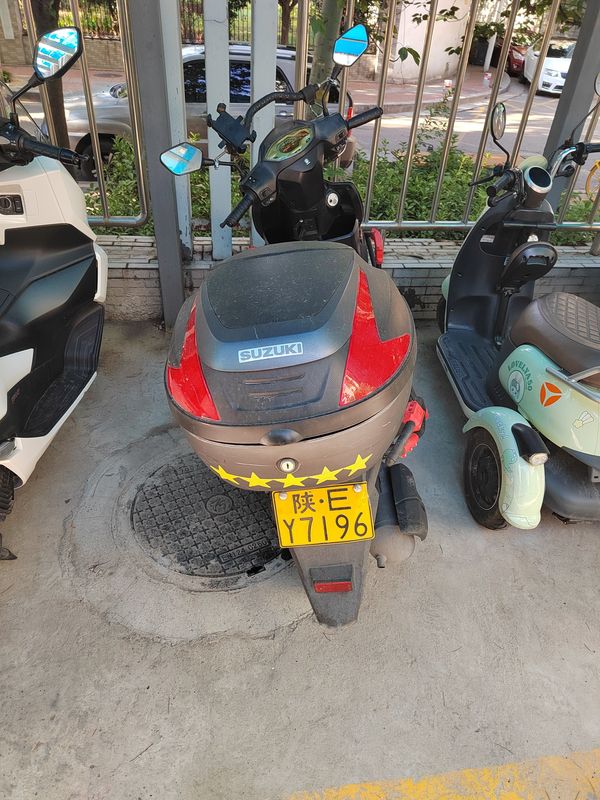 二手济南铃木优驿 UE125T