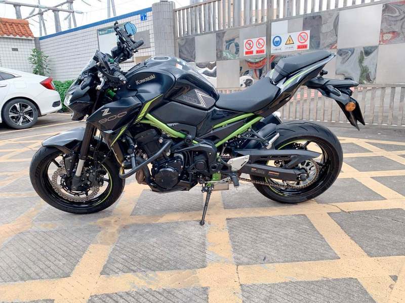 二手川崎Z900
