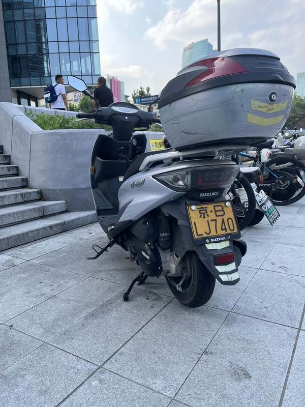 二手济南铃木优驿 UE125T