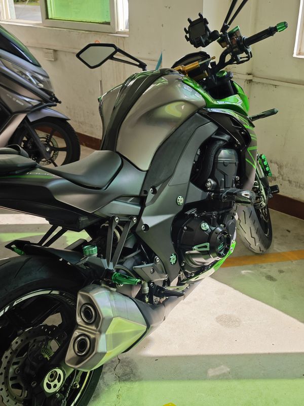二手川崎Z1000