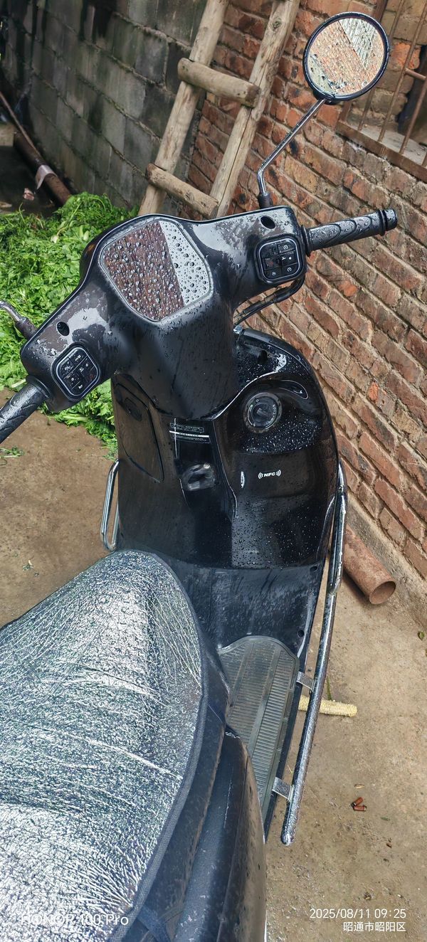 二手五羊本田NWF125