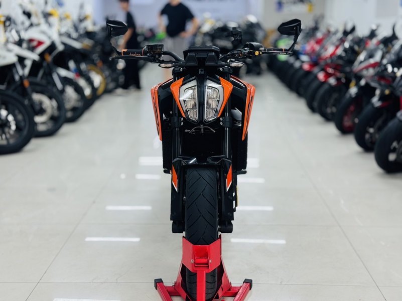 二手KTMR2R790 Duke