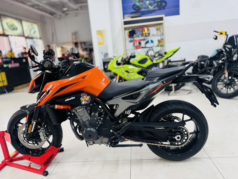 二手KTMR2R790 Duke