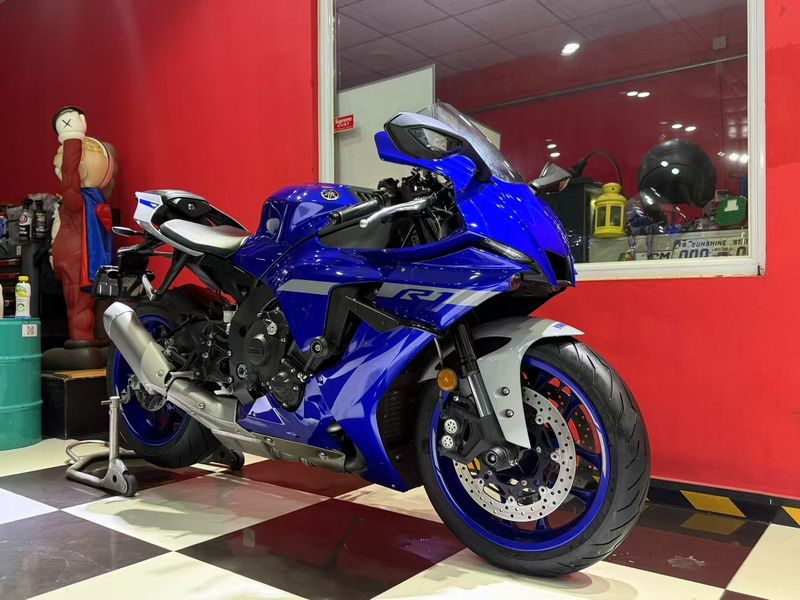 二手雅马哈YZF-R1