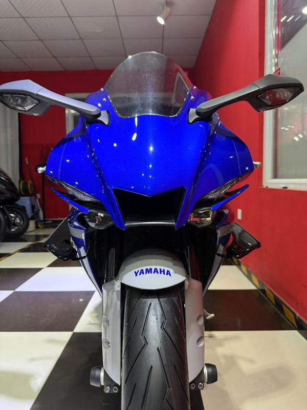 二手雅马哈YZF-R1