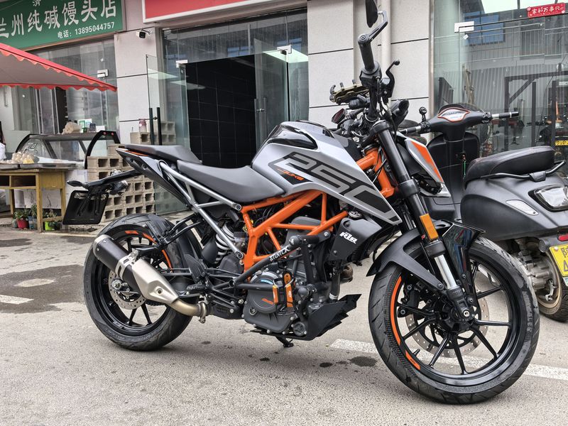 二手KTMR2R250 Duke