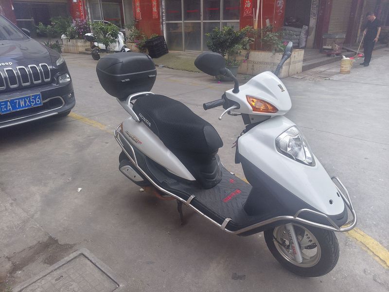 二手豪爵宇钻E 125