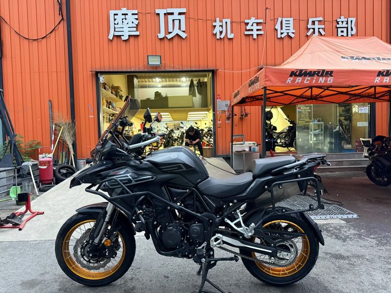 二手贝纳利TRK552