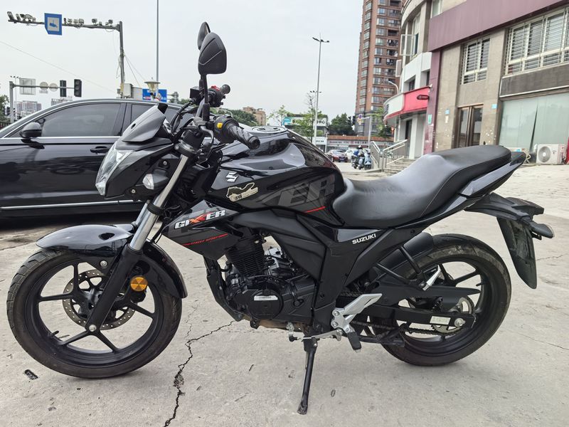 二手济南铃木极客飒 Gixxer 155 NK