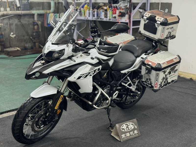二手贝纳利金鹏 TRK502