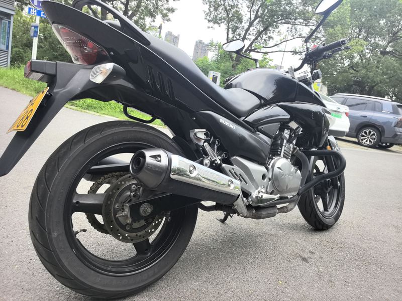 二手豪爵铃木骊驰 GW250