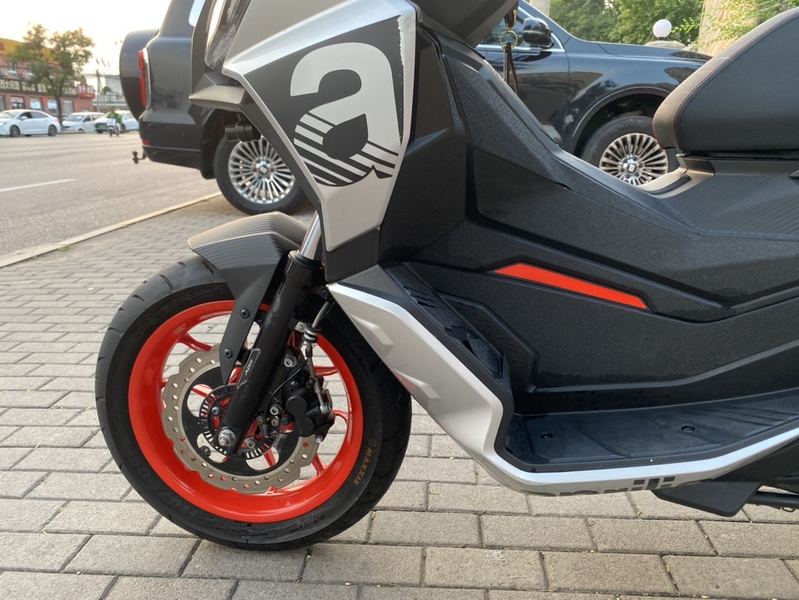 二手阿普利亚SR GT 200