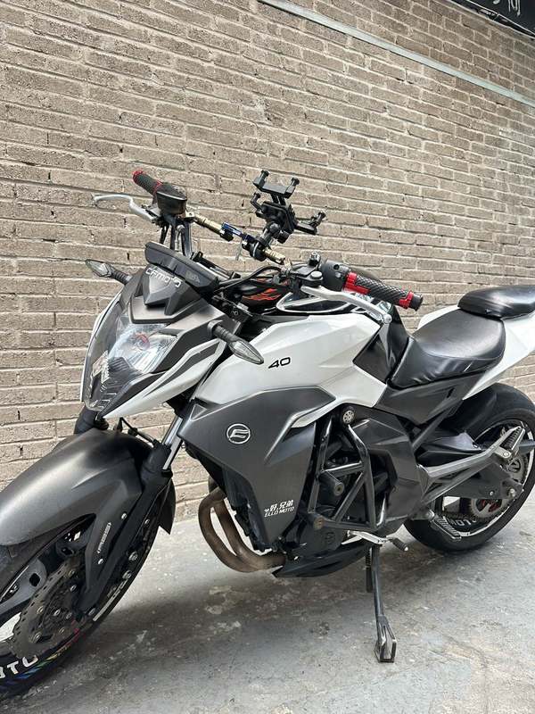 二手春风400NK
