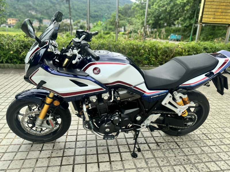 二手本田CB1300 Super Bol D'or