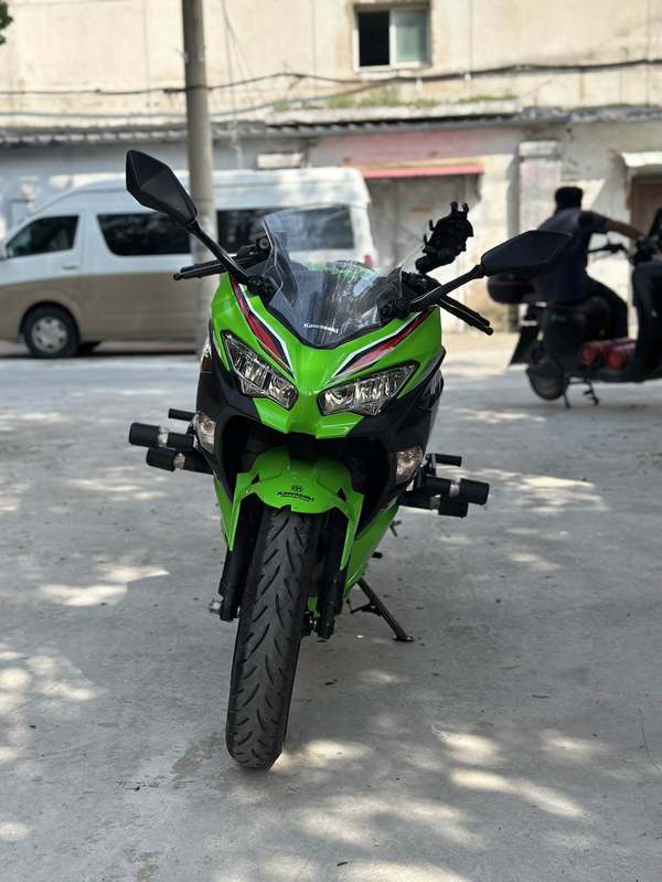 二手川崎Ninja 400