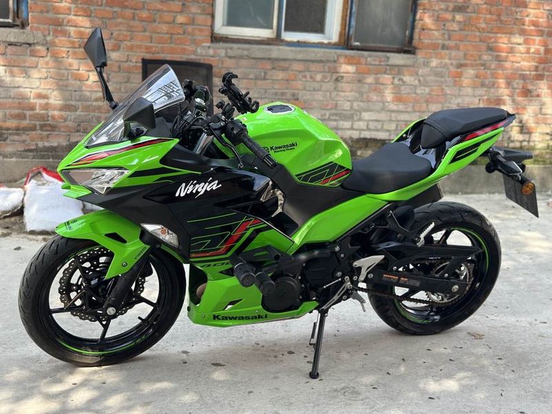 二手川崎Ninja 400