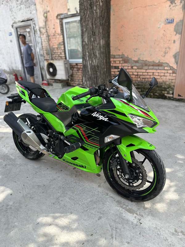 二手川崎Ninja 400