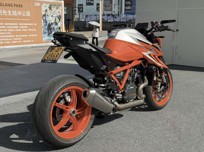 二手KTMR2R1290 Super Duke