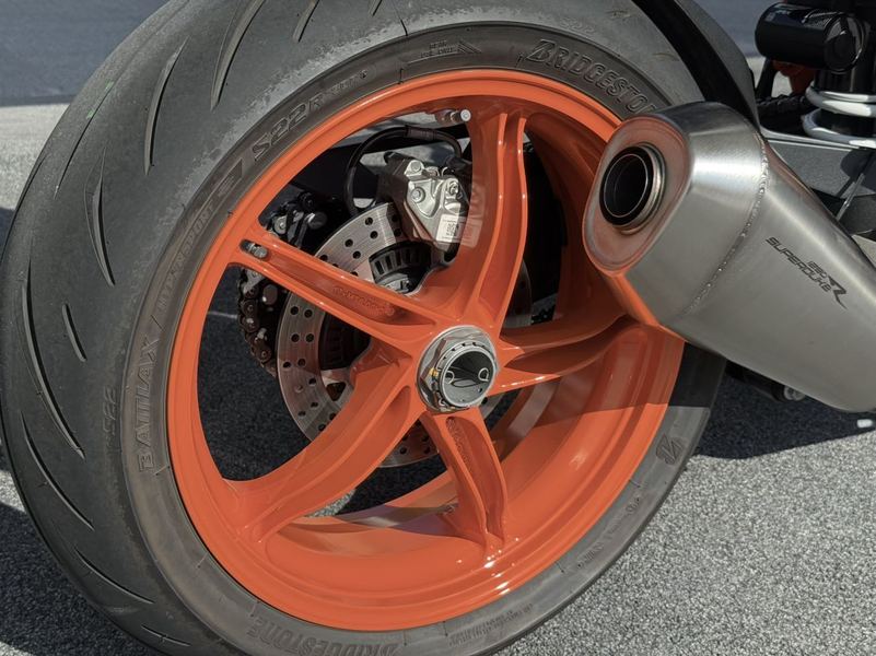 二手KTMR2R1290 Super Duke