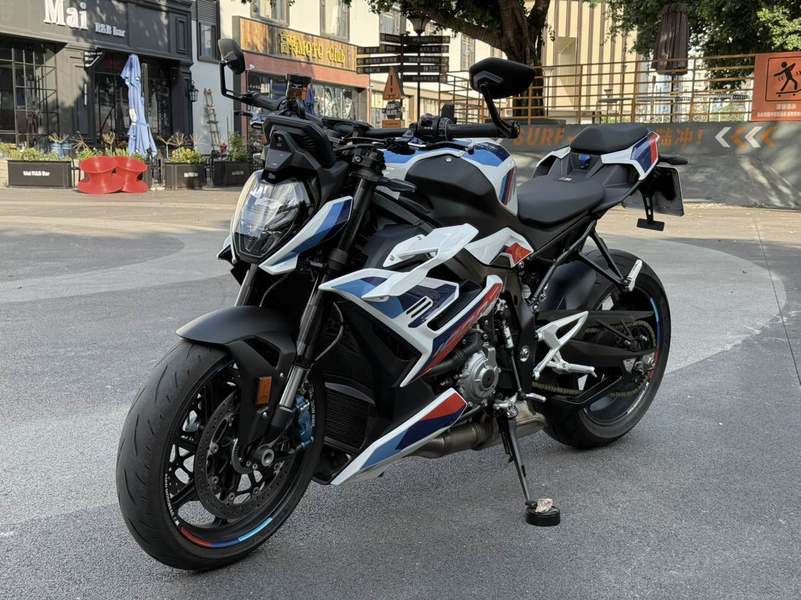 二手宝马M 1000 R