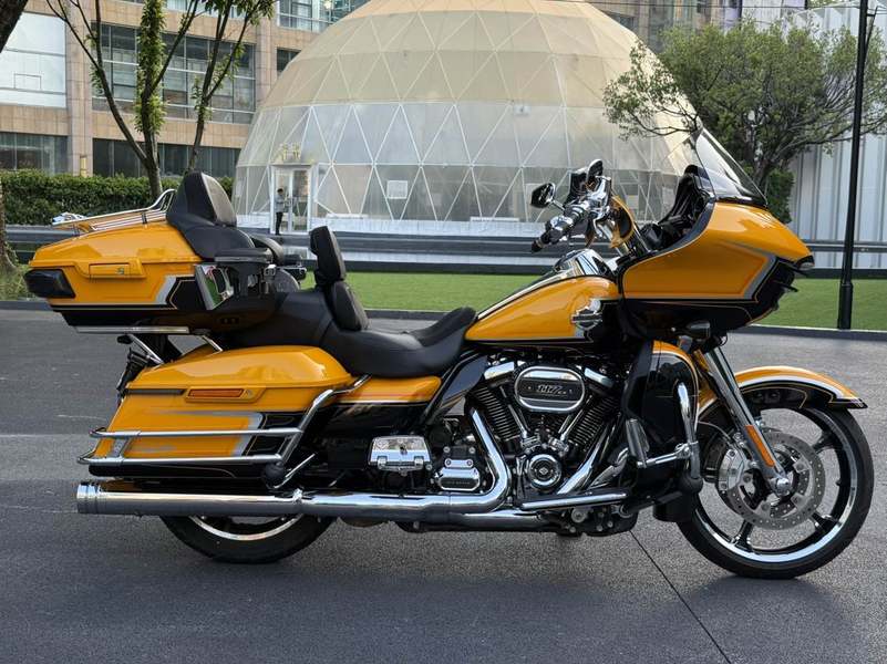 二手哈雷戴维森公路滑翔 Road Glide
