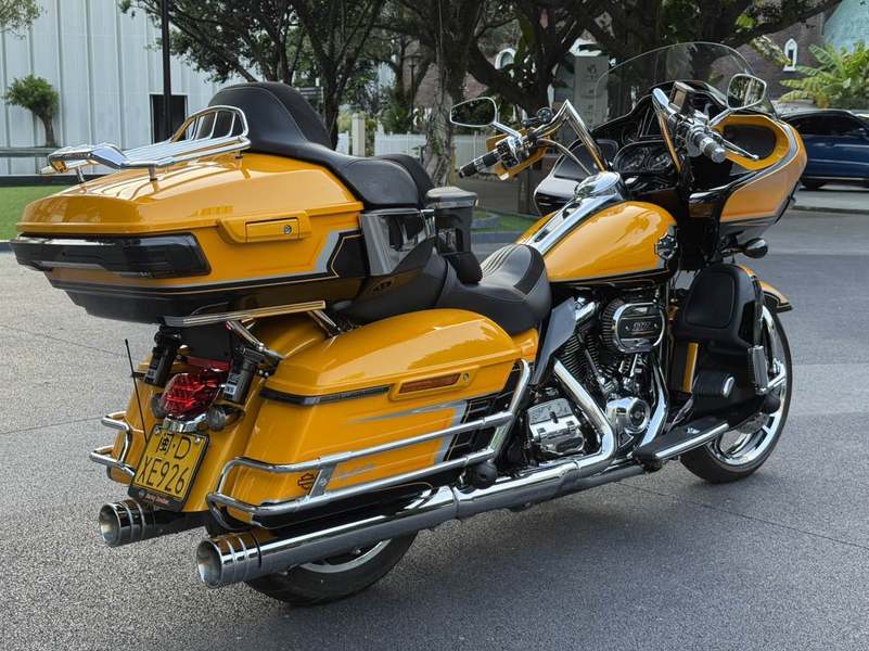 二手哈雷戴维森公路滑翔 Road Glide