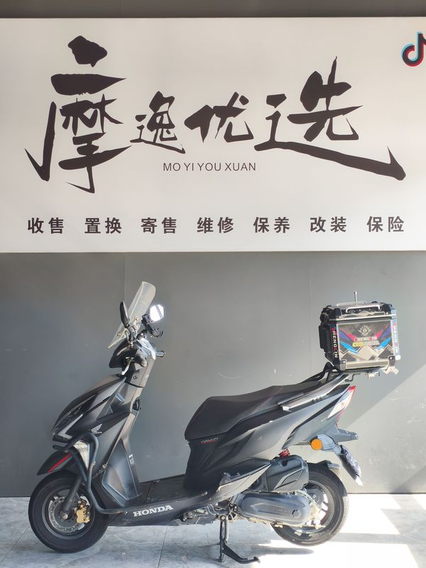 二手新大洲本田裂行 RX125Fi