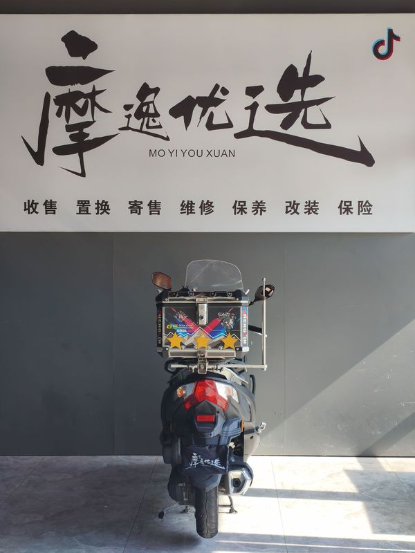 二手新大洲本田裂行 RX125Fi
