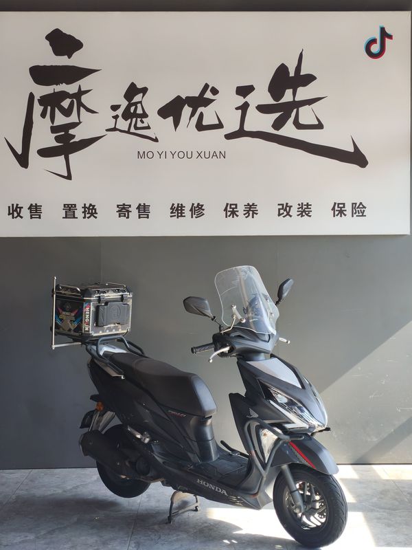 二手新大洲本田裂行 RX125Fi