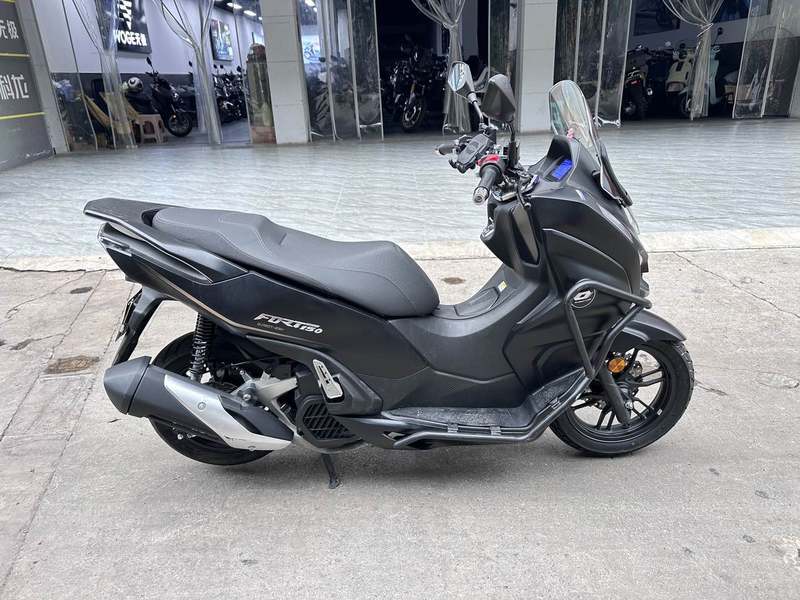 二手QJMOTOR鸿150