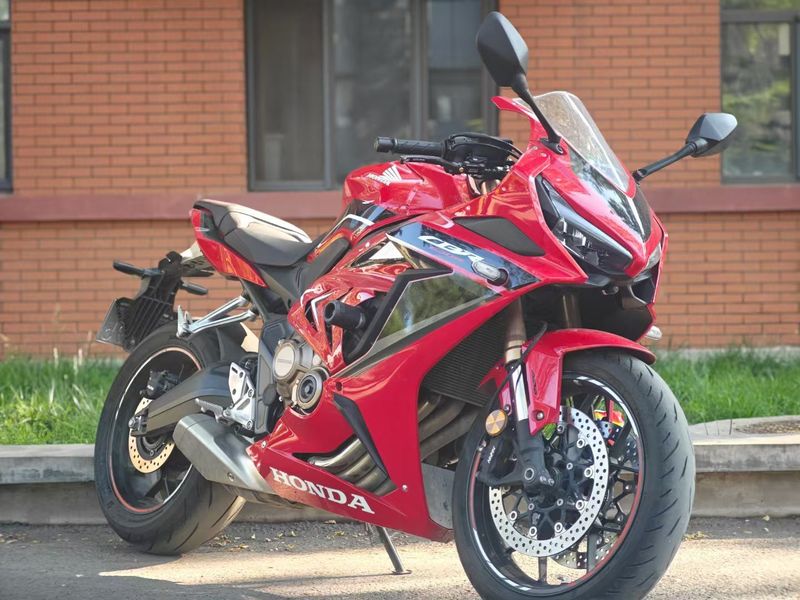 二手本田CBR650R