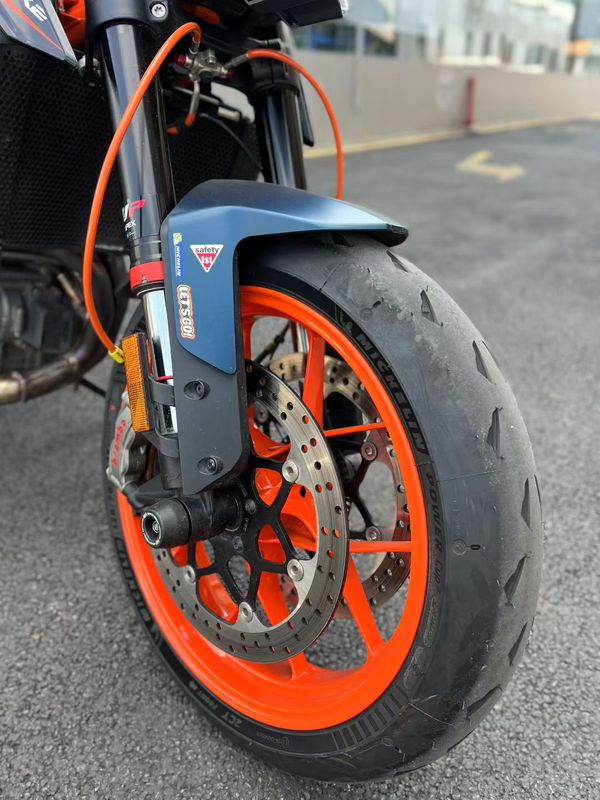 二手KTMR2R890 Duke