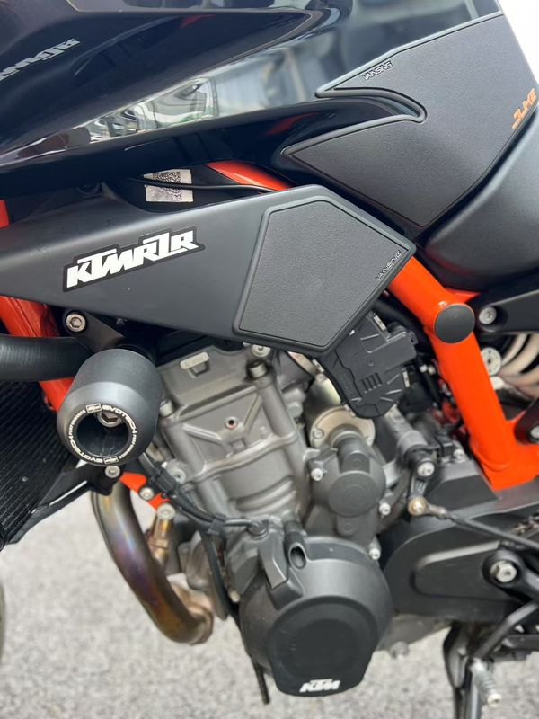 二手KTMR2R890 Duke