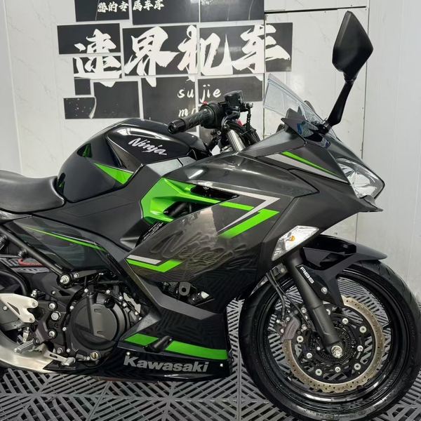 二手川崎Ninja 400